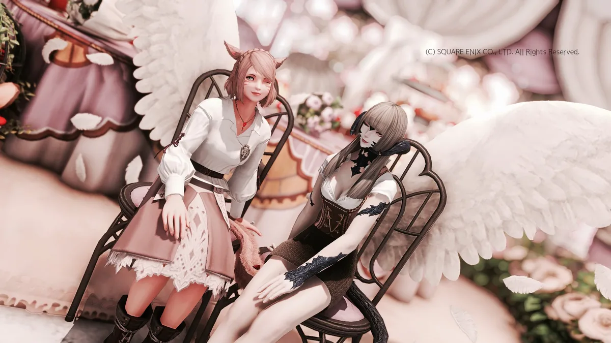 ウィンクするふたり