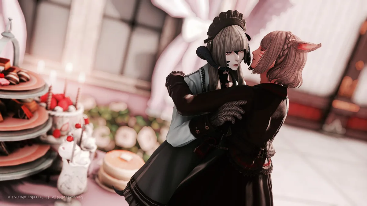 抱き合うふたり