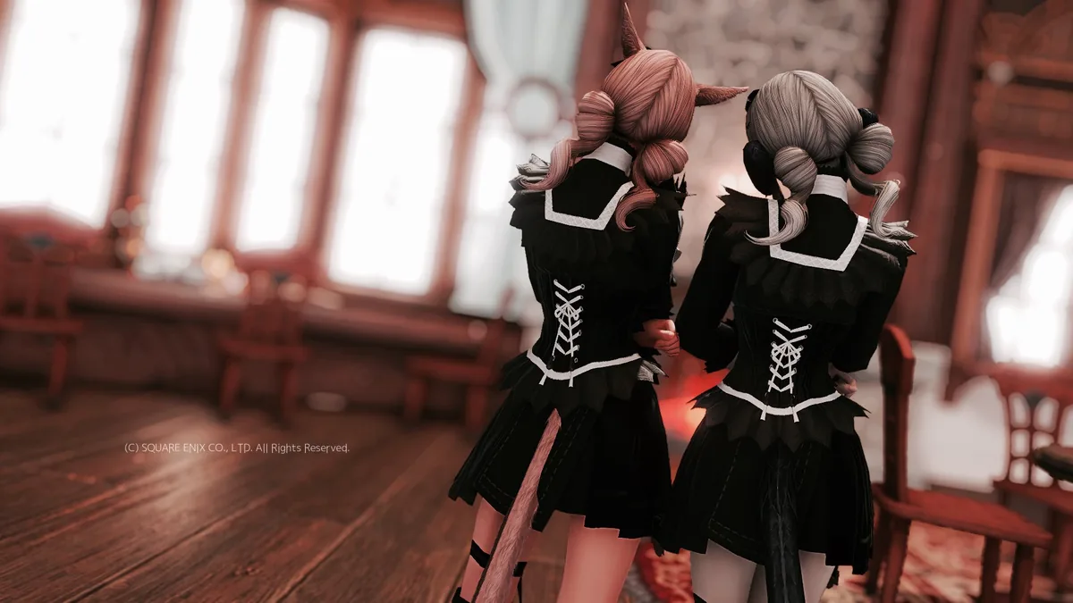 おそろコーデ後ろ姿